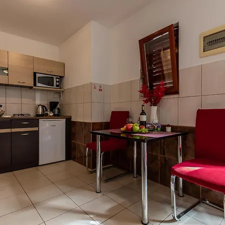 Jemi Appartement *